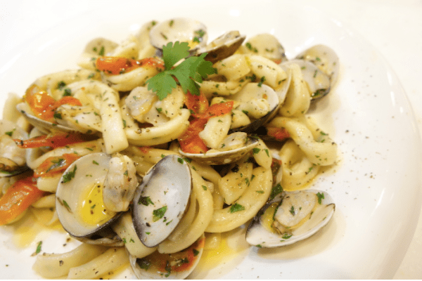 【餐廳約會指南】用美味義式料理擄獲她的芳心吧！